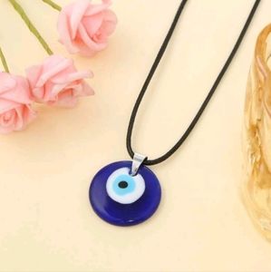 Evil Eye Pattern Round Pendent Necklace
